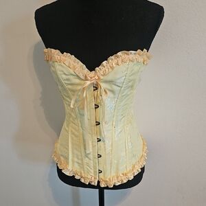 Yellow Corset (Flawed)